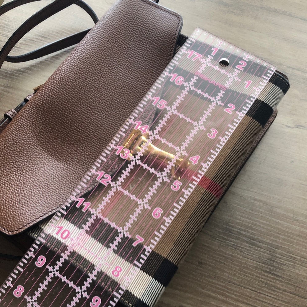 EUC Burberry Macken Tan Crossbody Bag - Picture 15 of 15